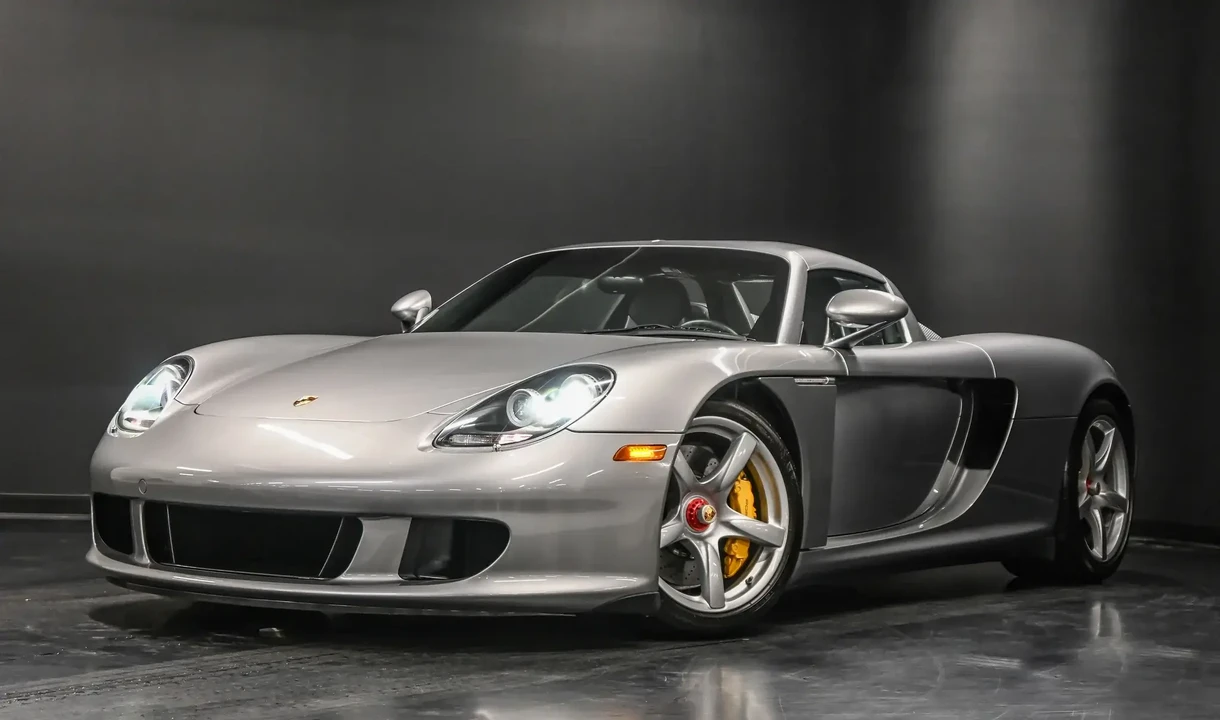 2005 Porsche Carrera GT - Image 2 of 5