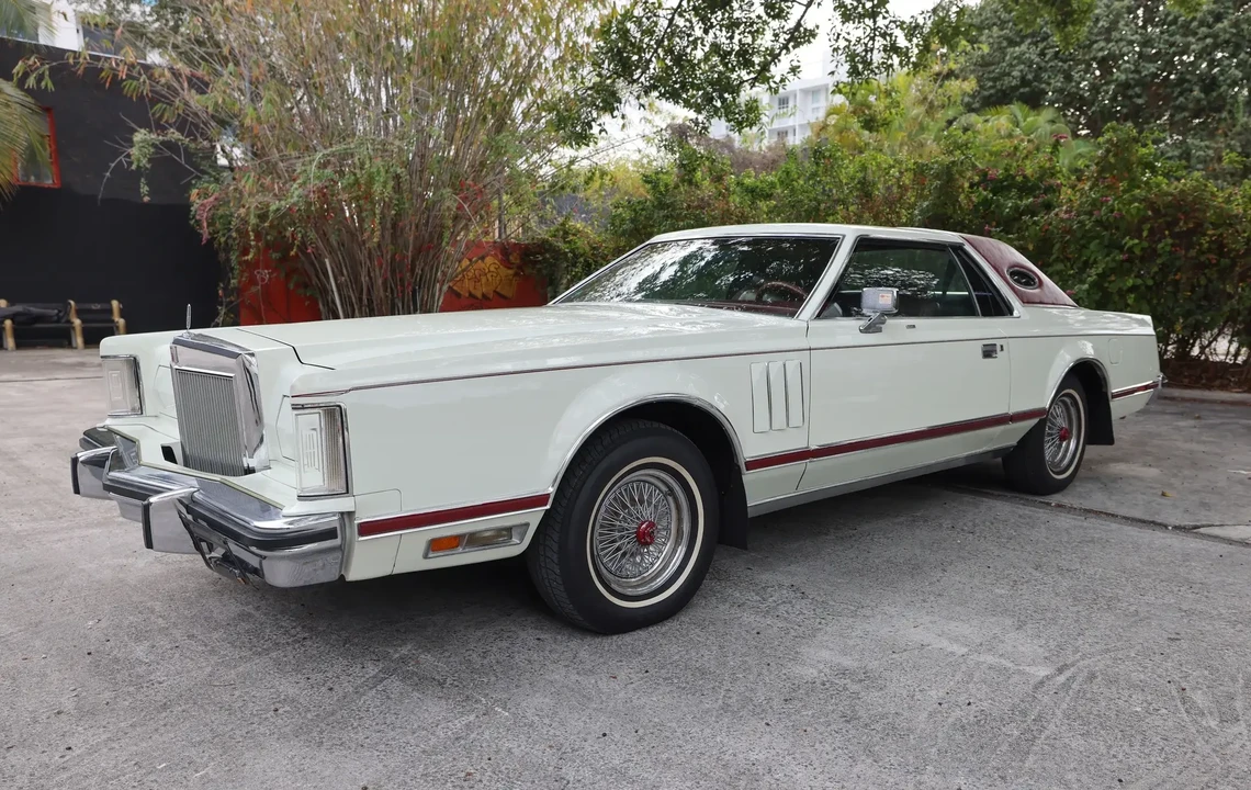 1979 Lincoln Continental 5th Gen - Image 2 of 6