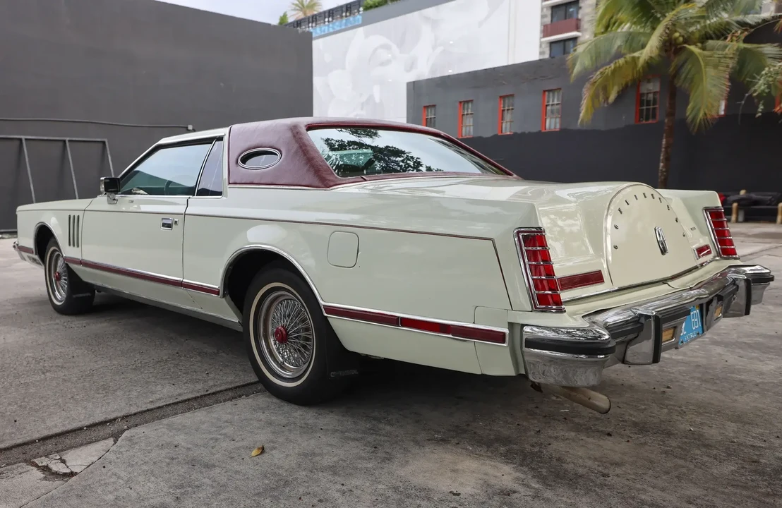 1979 Lincoln Continental 5th Gen - Image 3 of 6