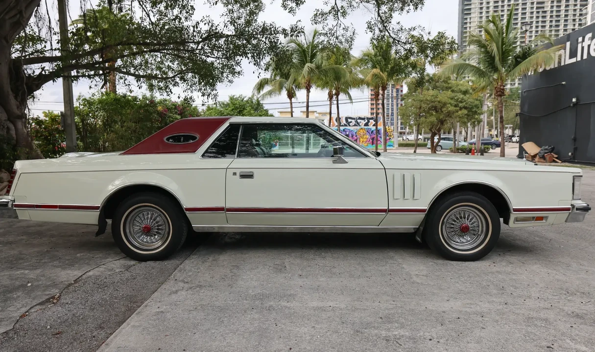 1979 Lincoln Continental 5th Gen - Image 6 of 6