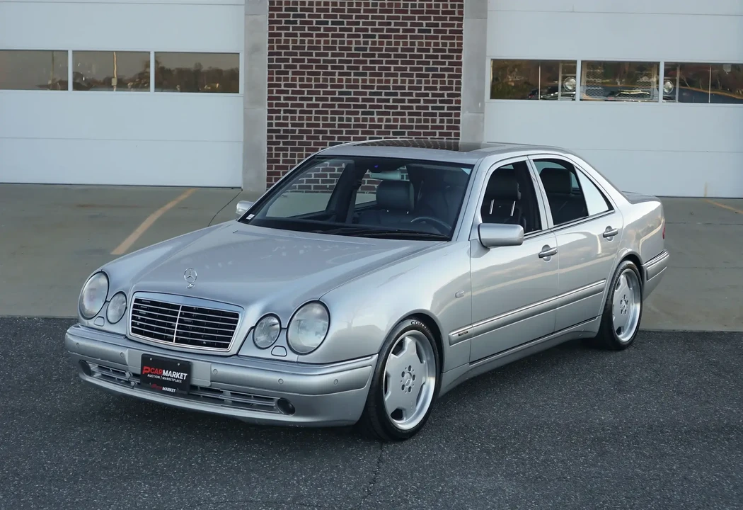 1998 Mercedes-Benz W210 E 36 & E 50 & E 55 & E 60 AMG - Image 3 of 6