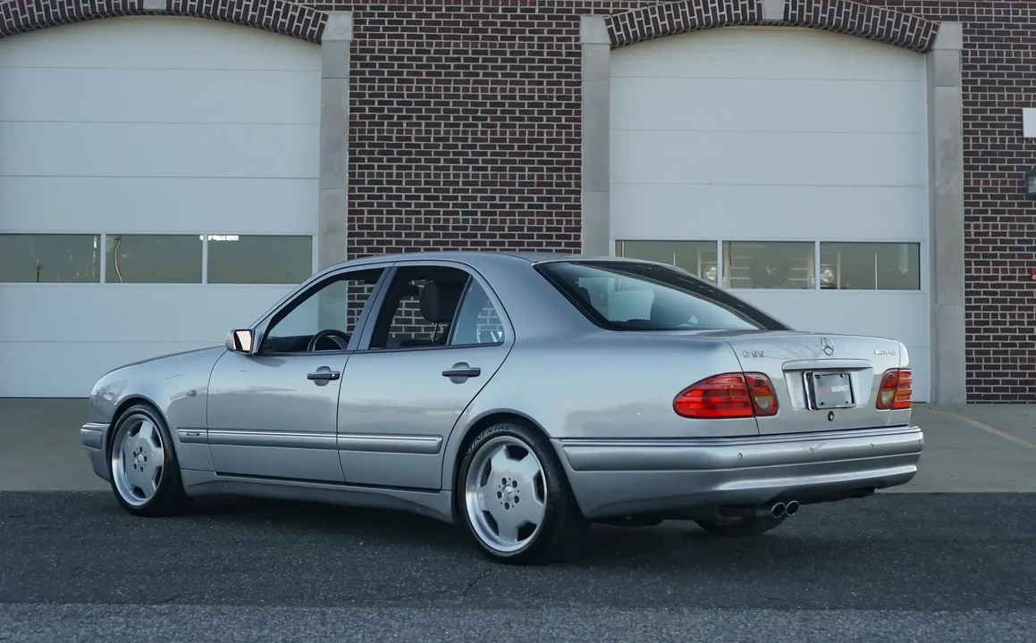 1998 Mercedes-Benz W210 E 36 & E 50 & E 55 & E 60 AMG - Image 6 of 6