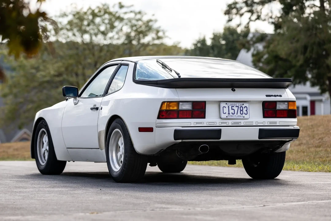 1984 Porsche 944 - Image 3 of 6