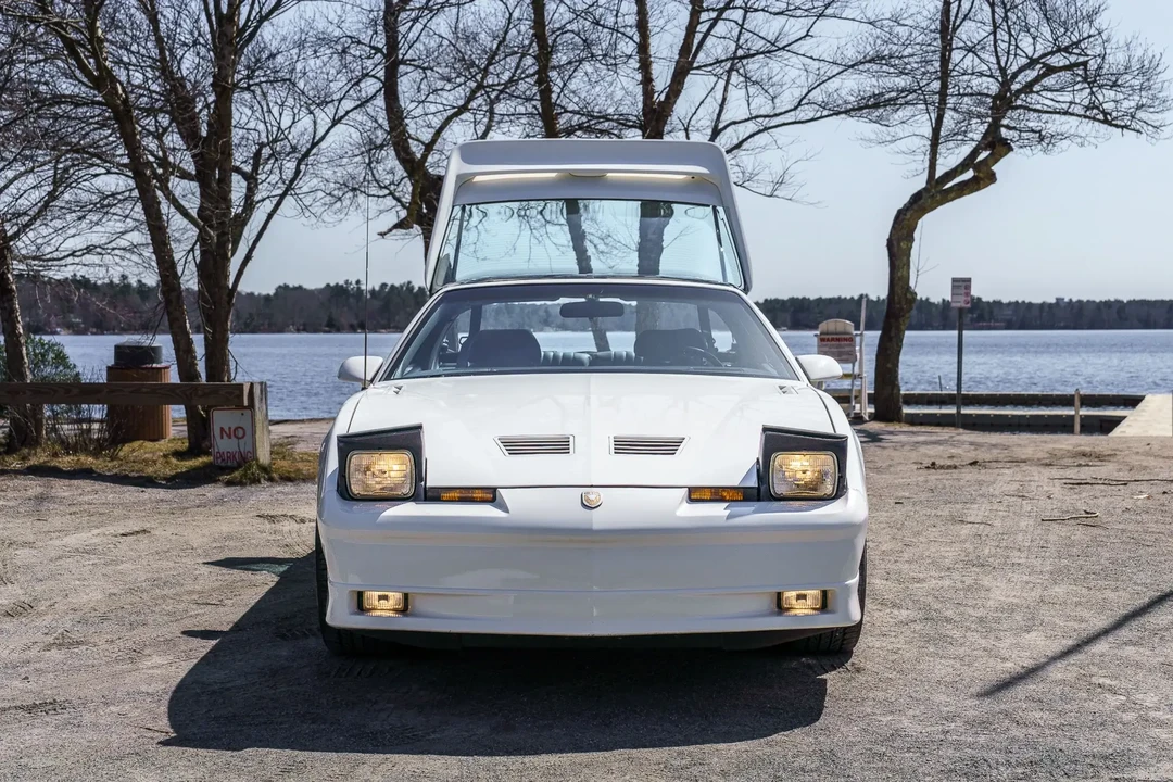 1989 Pontiac Firebird Trans Am 3rd Gen - Image 6 of 6