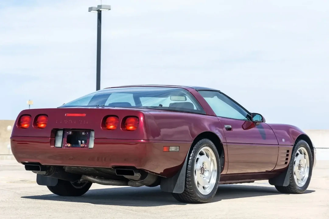 1993 Chevrolet Corvette C4 - Image 6 of 6