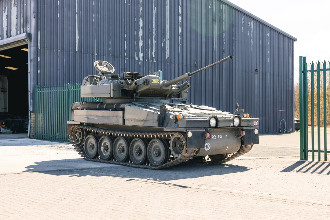 Alvis - Image 11 of 31