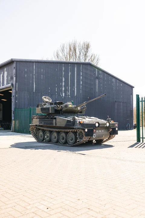 Alvis - Image 23 of 31