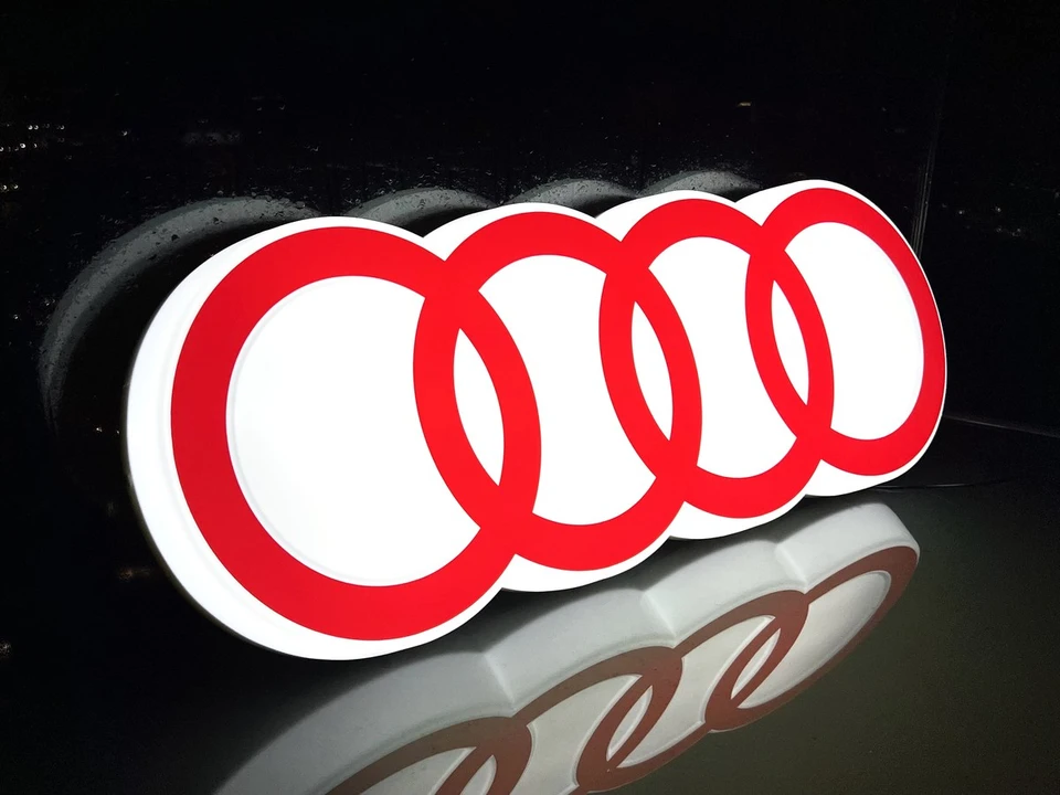 2023 Audi - Image 12 of 19