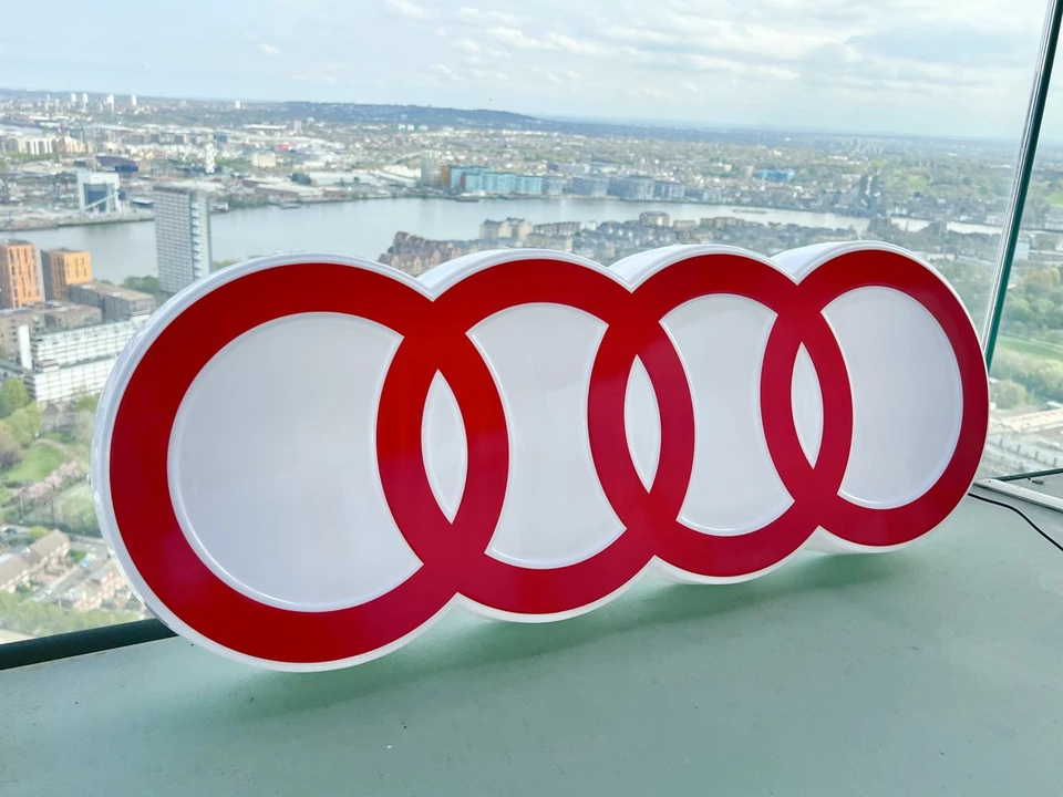 2023 Audi - Image 18 of 19