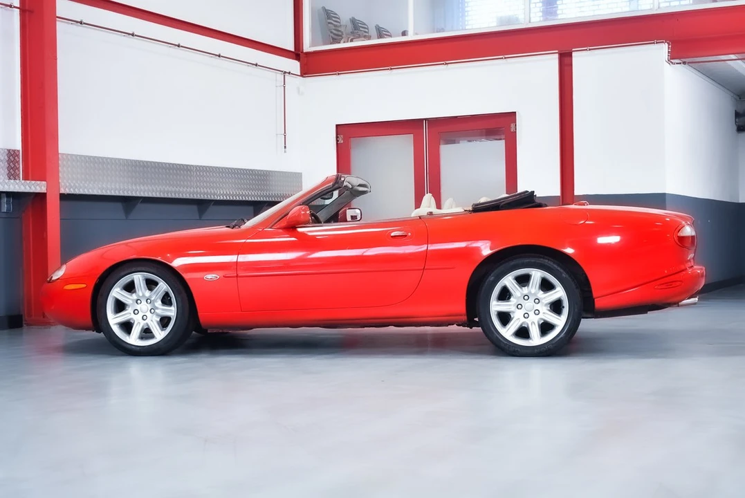 2000 Jaguar X100 XK8 - Image 20 of 30