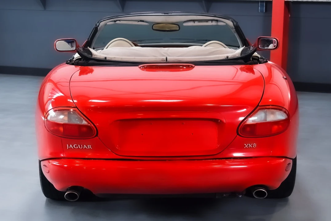 2000 Jaguar X100 XK8 - Image 13 of 30