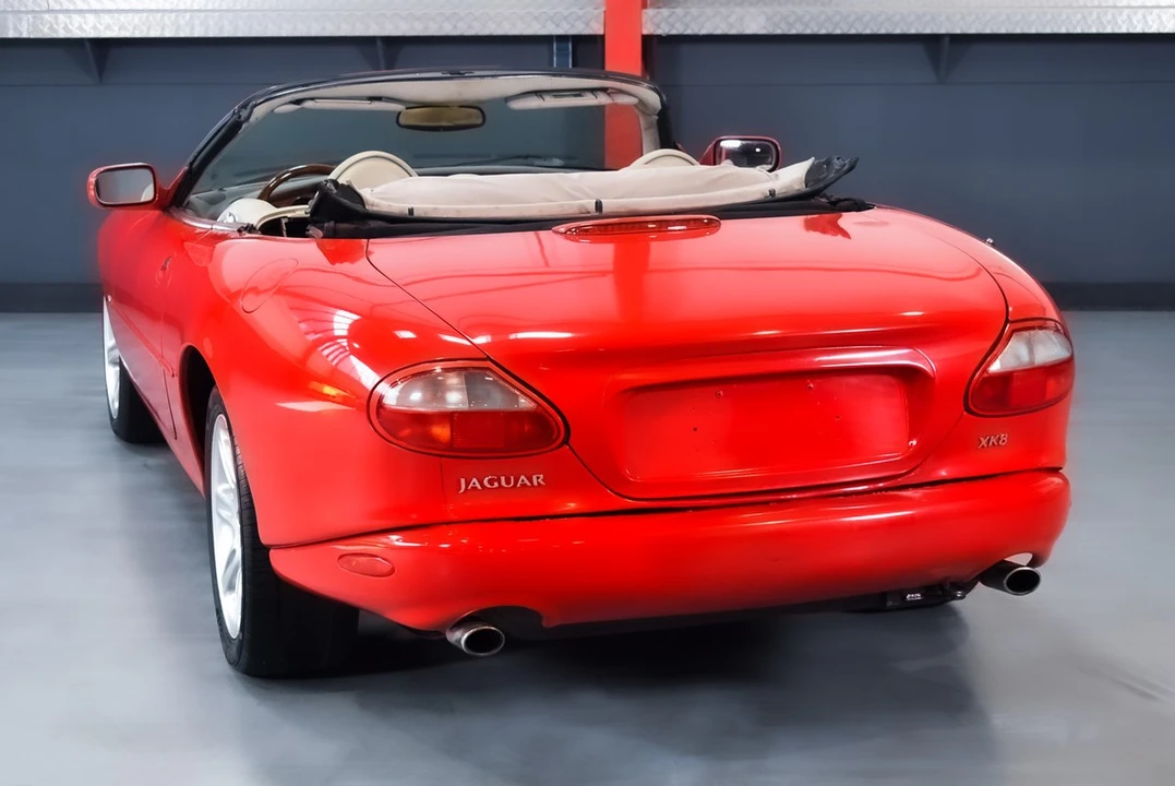 2000 Jaguar X100 XK8 - Image 15 of 30