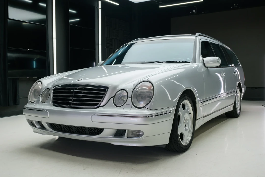 2000 Mercedes-Benz W210 E-Class - Image 3 of 31