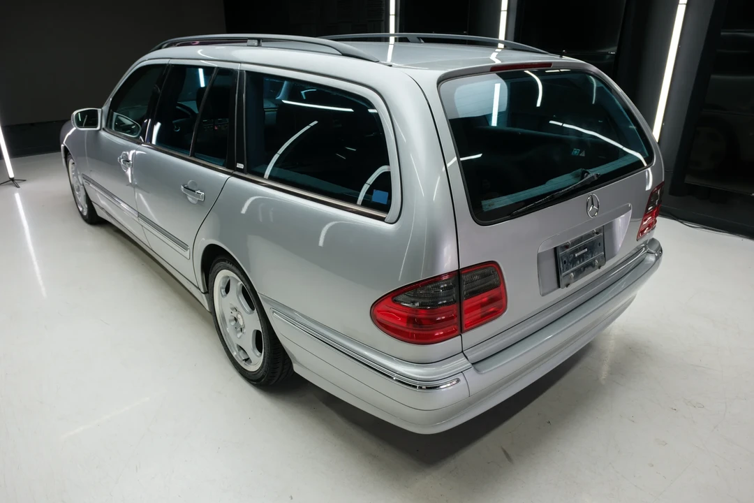 2000 Mercedes-Benz W210 E-Class - Image 8 of 31