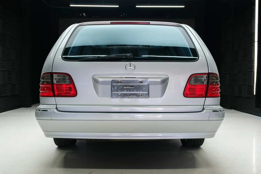 2000 Mercedes-Benz W210 E-Class - Image 10 of 31