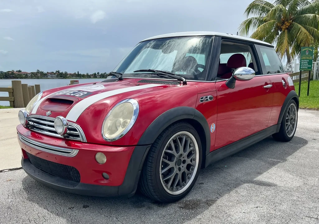 2004 Mini Mini Cooper S 1st Gen - Image 5 of 6