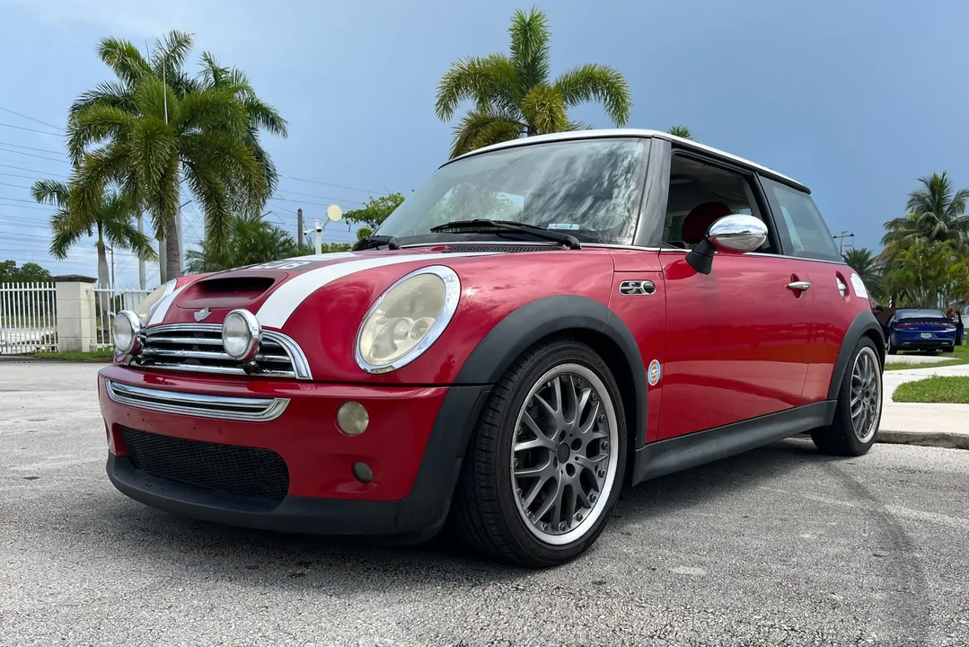 2004 Mini Mini Cooper S 1st Gen - Image 4 of 6