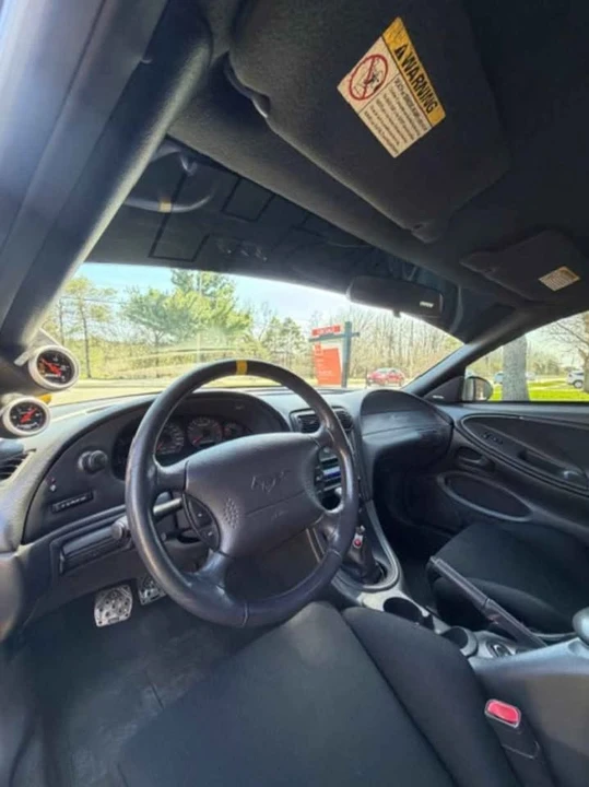 Ford SN95 Mustang - Image 7 of 10