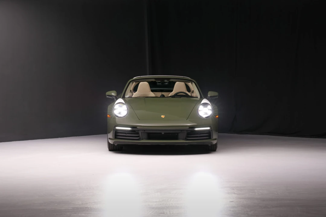 2021 Porsche 992 Targa 4 & 4S - Image 12 of 31