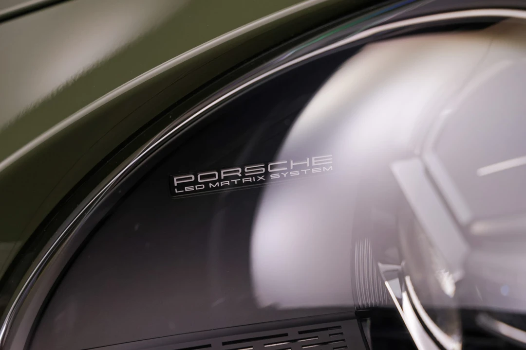 2021 Porsche 992 Targa 4 & 4S - Image 27 of 31