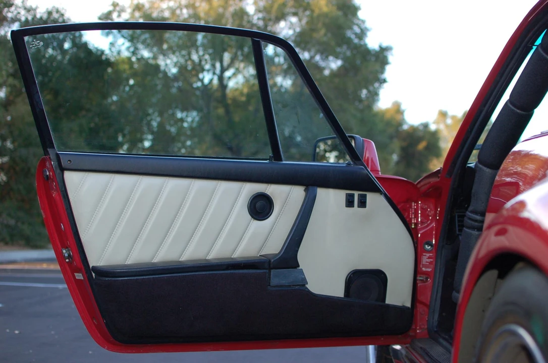 1987 Porsche 930 Turbo - Image 27 of 31