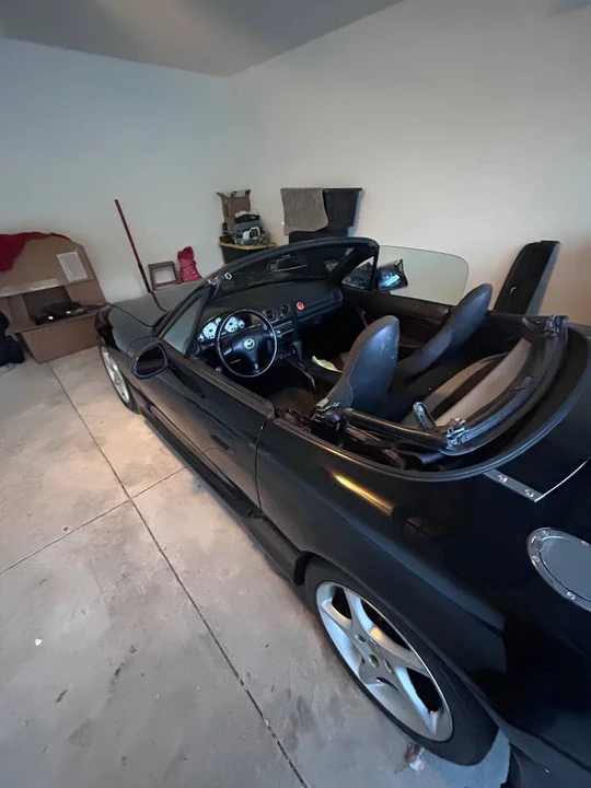 2003 Mazda NB MX-5 Miata - Image 8 of 8