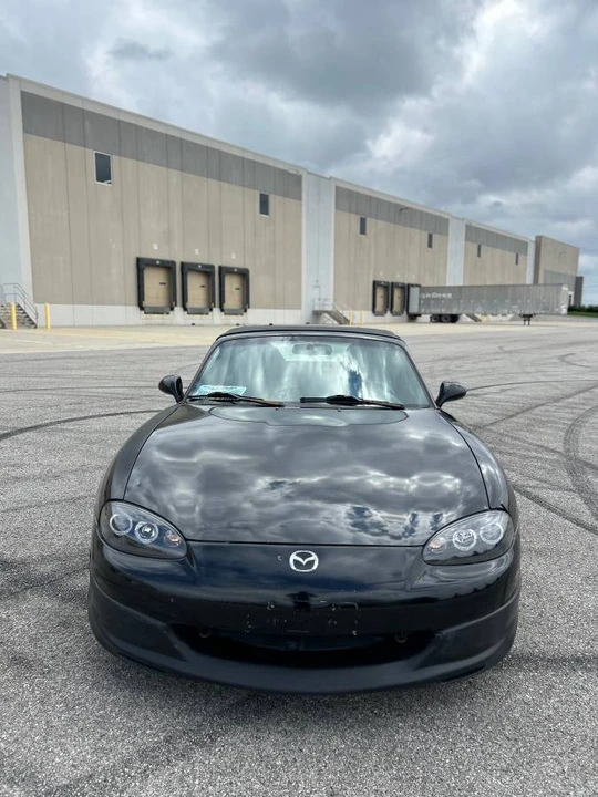 2003 Mazda NB MX-5 Miata - Image 5 of 8