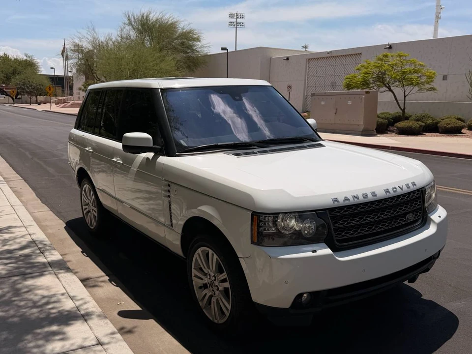 2012 Land Rover Range Rover L322 - Image 8 of 23