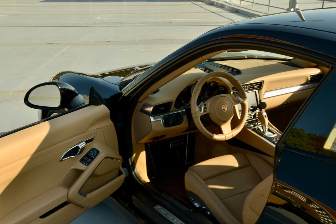 2013 Porsche 991 Carrera S - Image 7 of 20