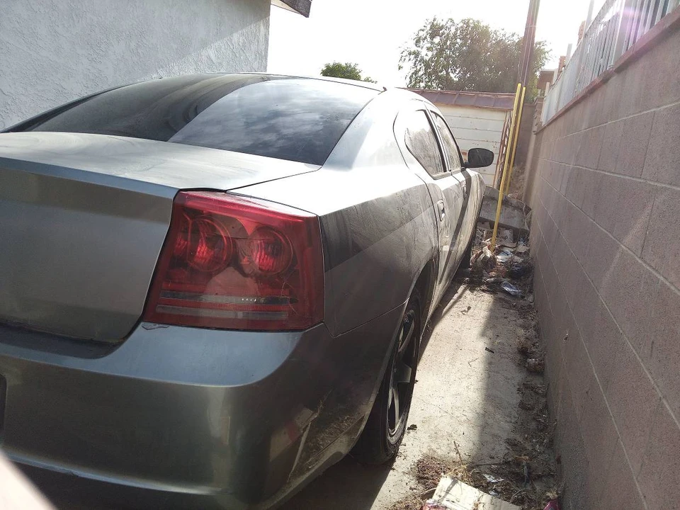 2008 Dodge Charger 6th Gen - Image 2 of 12