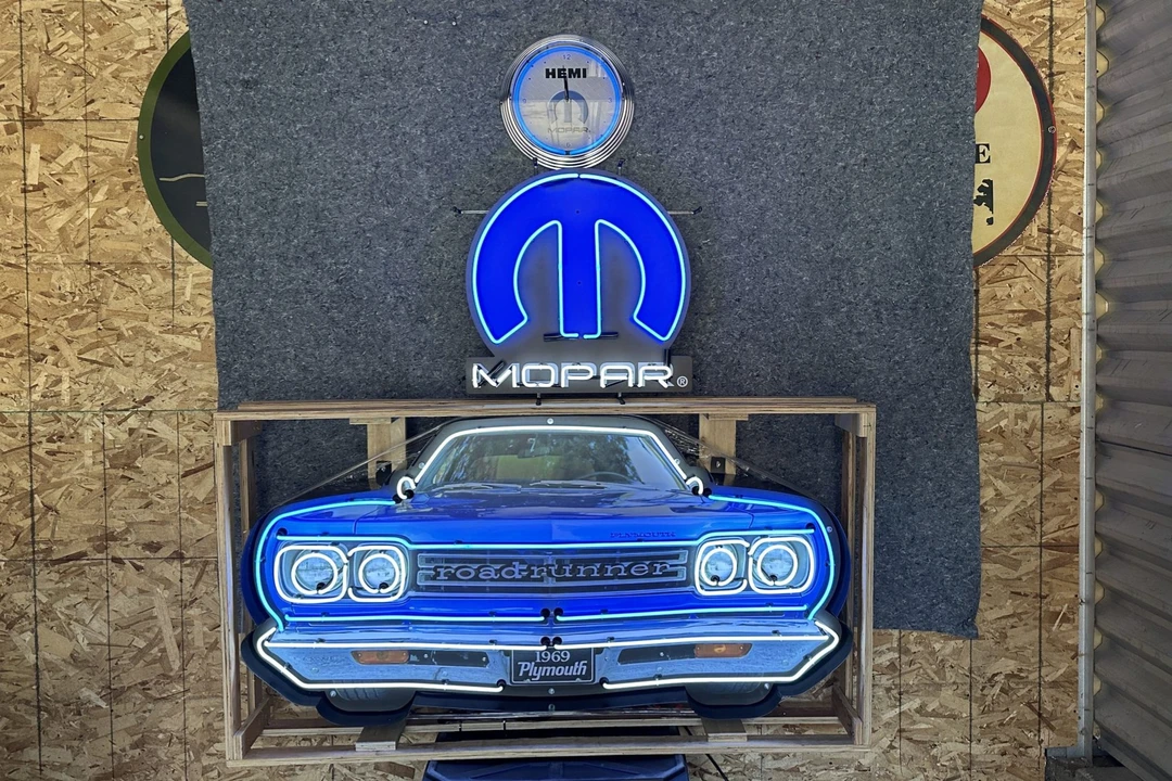 Parts & Memorabilia Signs - Image 2 of 5