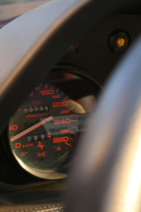 1990 Ferrari 328 GTS - Image 7 of 9