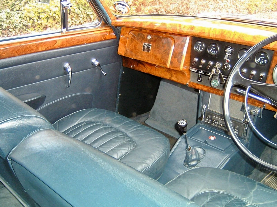 1961 Jaguar Mark II - Image 8 of 25