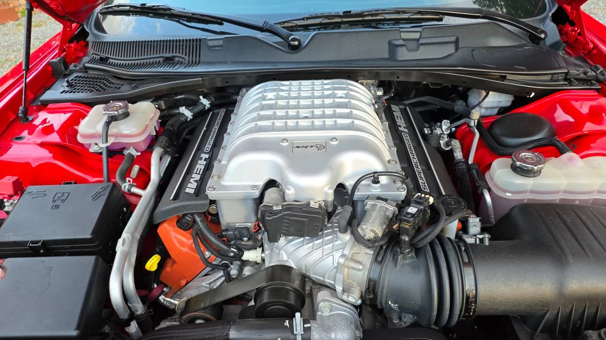 2015 Dodge Challenger SRT Hellcat 3rd Gen - Image 19 of 22