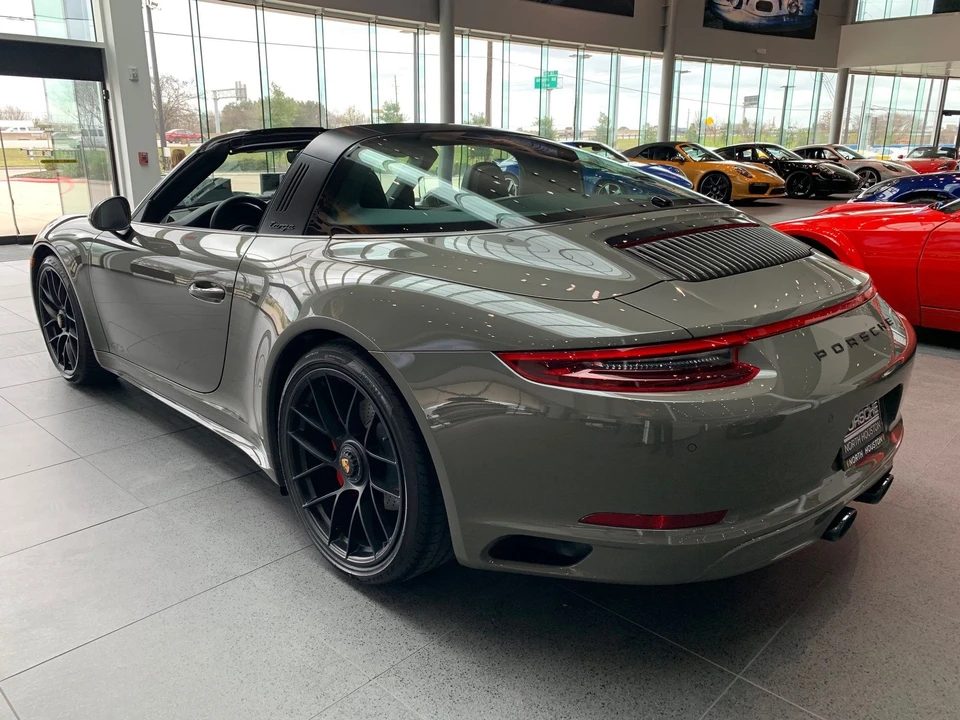 2019 Porsche 991 Targa 4 GTS - Image 7 of 16