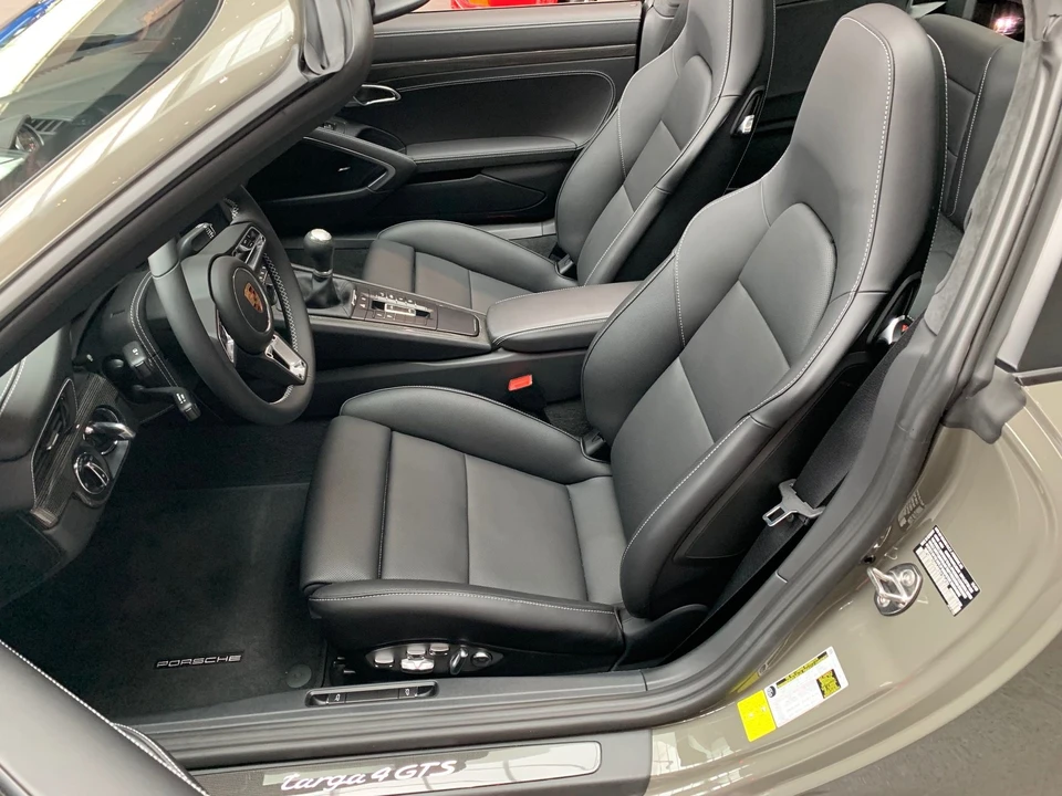 2019 Porsche 991 Targa 4 GTS - Image 11 of 16