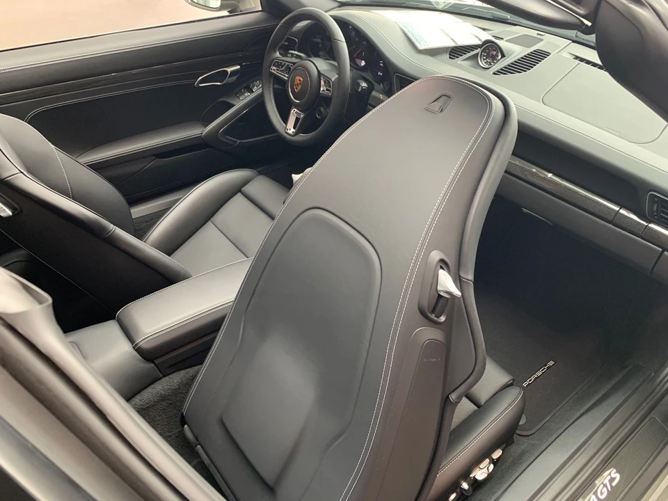 2019 Porsche 991 Targa 4 GTS - Image 15 of 16