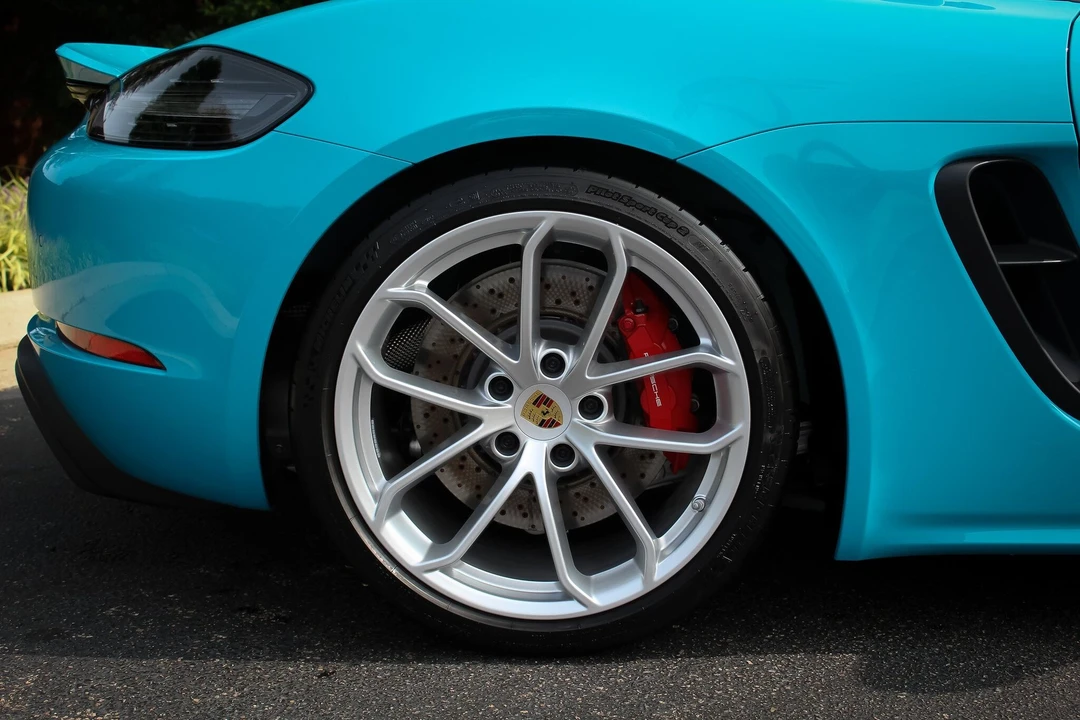 2020 Porsche 718 Boxster Spyder - Image 9 of 14
