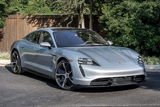 2020 Porsche Taycan Turbo