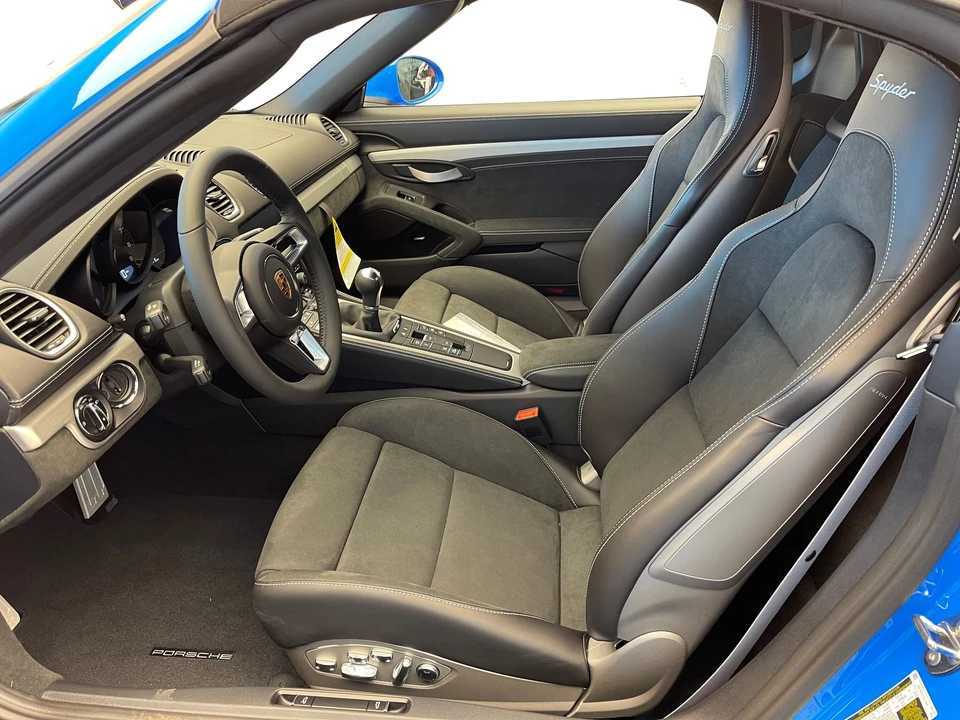 2021 Porsche 718 Boxster Spyder - Image 2 of 4