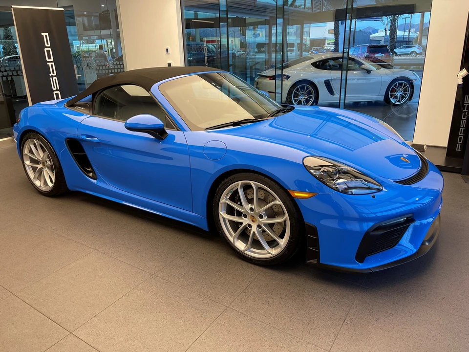 2021 Porsche 718 Boxster Spyder - Image 4 of 4