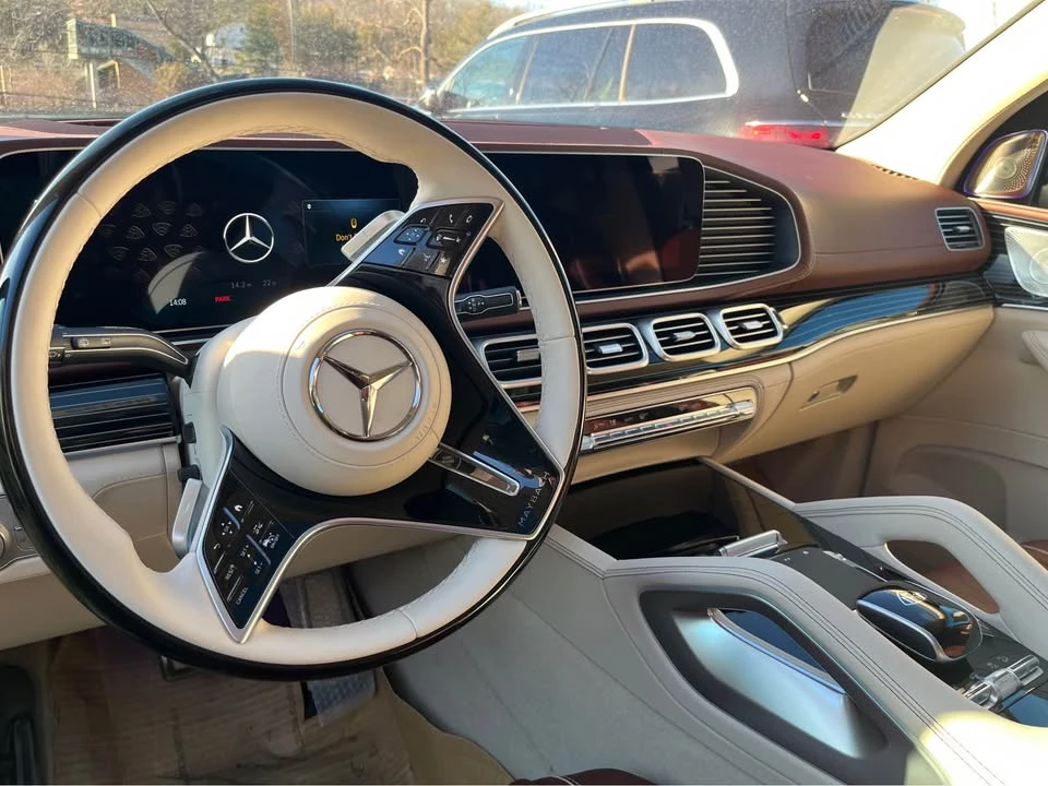 2025 Maybach - Image 6 of 10