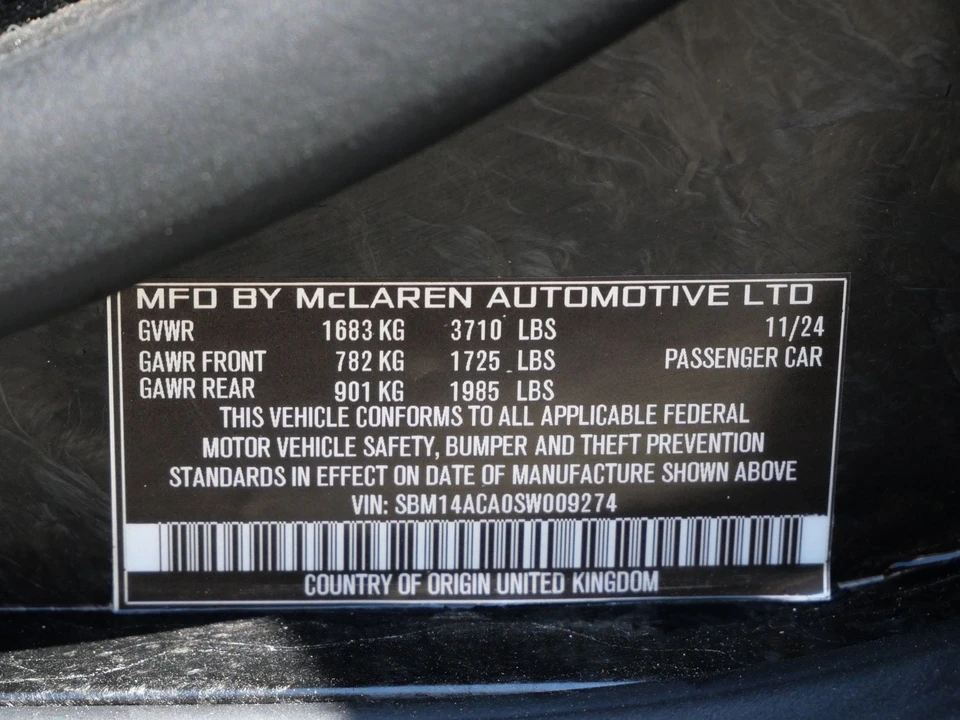 2025 McLaren 750S Coupe - Image 28 of 28