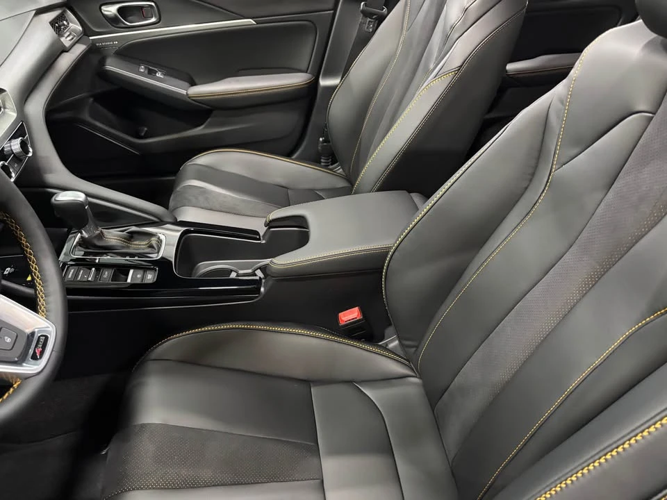 2026 Acura Integra 5th Gen - Image 4 of 5