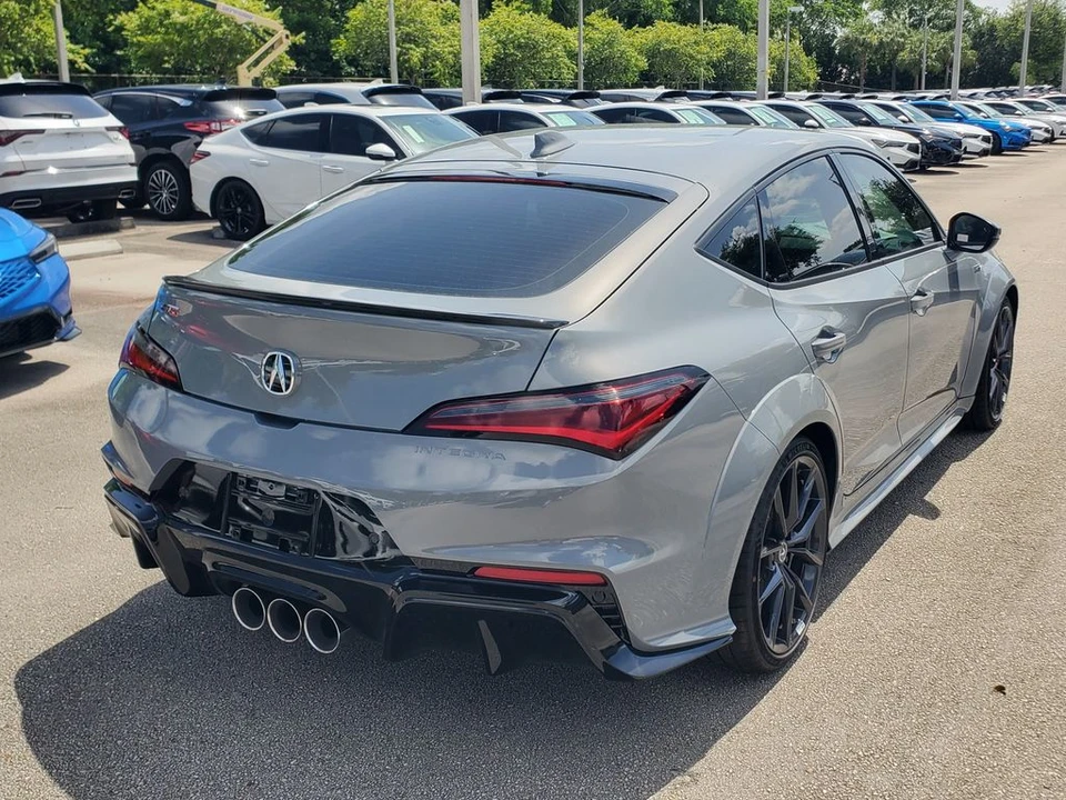 2026 Acura Integra Type S 5th Gen - Image 5 of 16