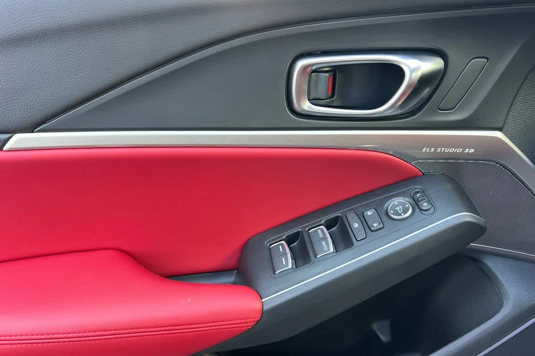 2026 Acura Integra Type S 5th Gen - Image 19 of 28