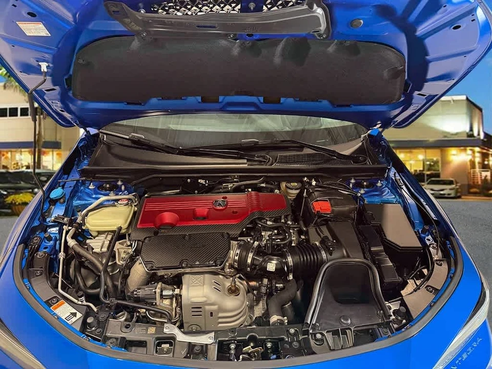 2026 Acura Integra Type S 5th Gen - Image 13 of 31