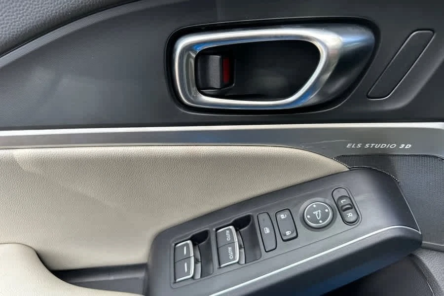 2026 Acura Integra Type S 5th Gen - Image 26 of 29