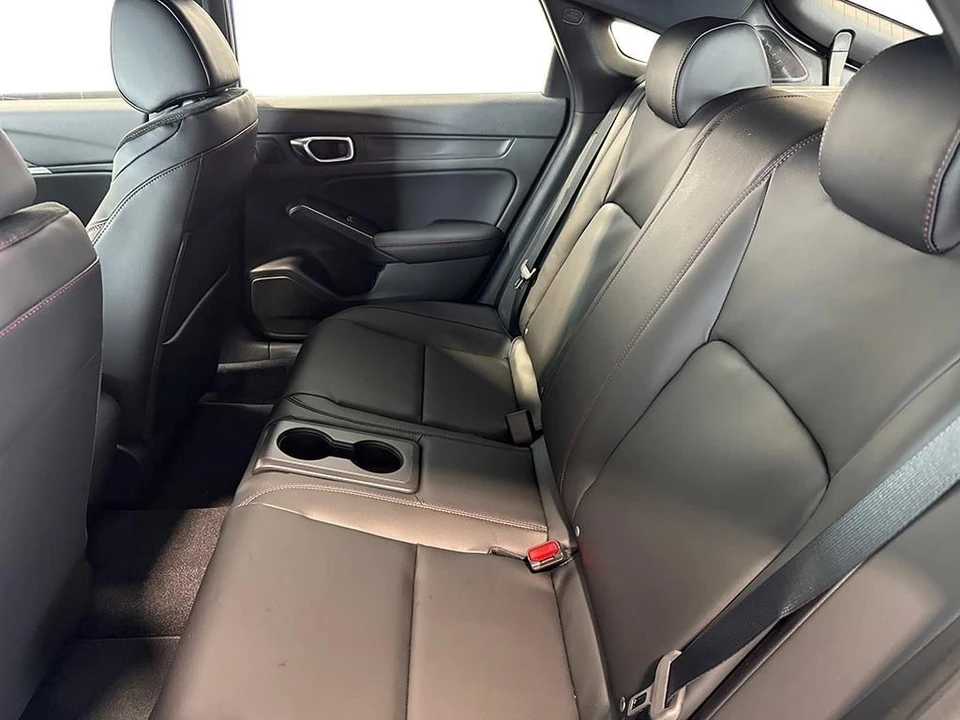 2026 Acura Integra Type S 5th Gen - Image 29 of 31