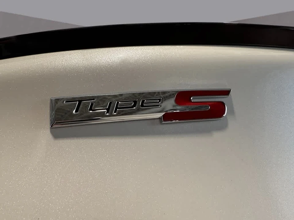 2026 Acura Integra Type S 5th Gen - Image 14 of 27